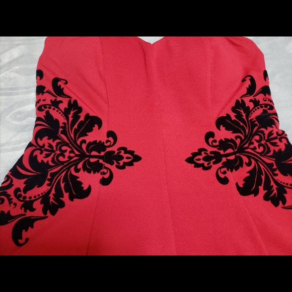 Material Girl size XS Peplum Tube Top NWOT - Picture 4 of 5